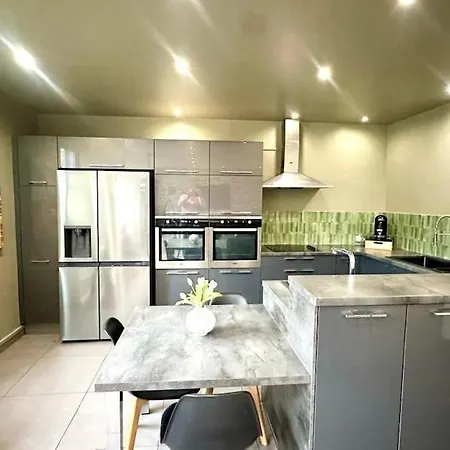 Apartmán Aristide - 3 Bedrooms - *